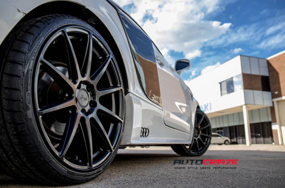 AUDI TT ESSEN SATIN BLACK
